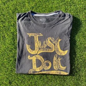 Nike Vintage just do it graphic tee